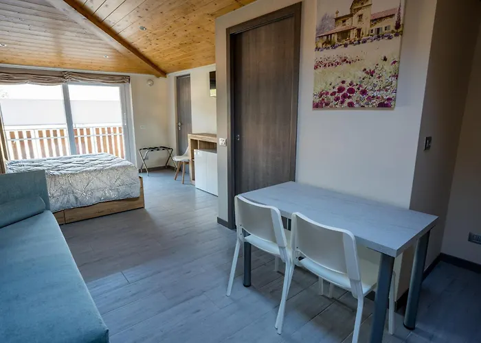 Eli Bed & Breakfast Como