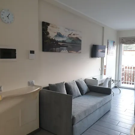 Frühstückspension Eli 3*