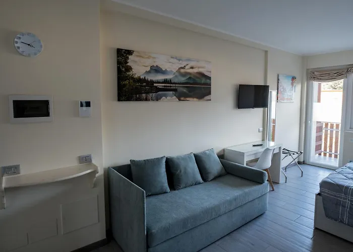 فندق مبيت وإفطار Eli كومو